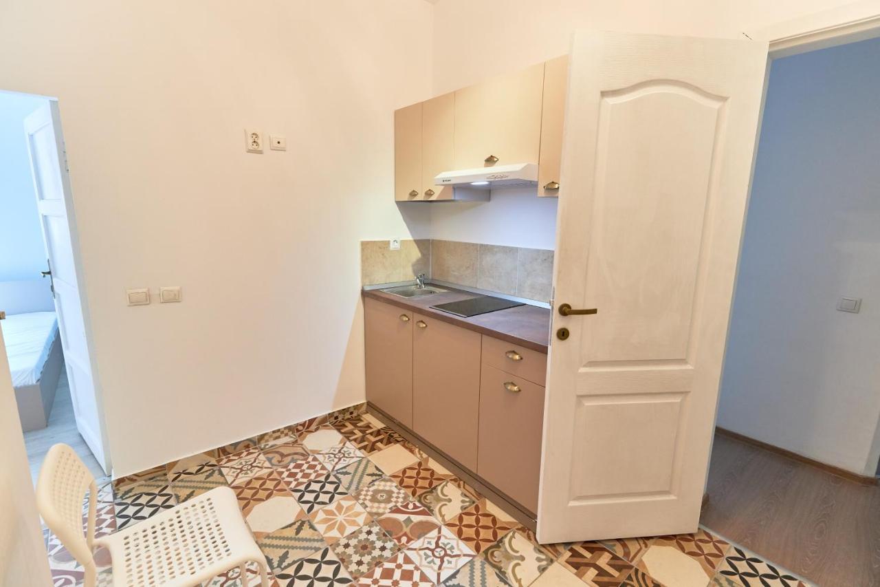 Stanford Aparthotel Gara De Nord บูคาเรสต์ ภายนอก รูปภาพ