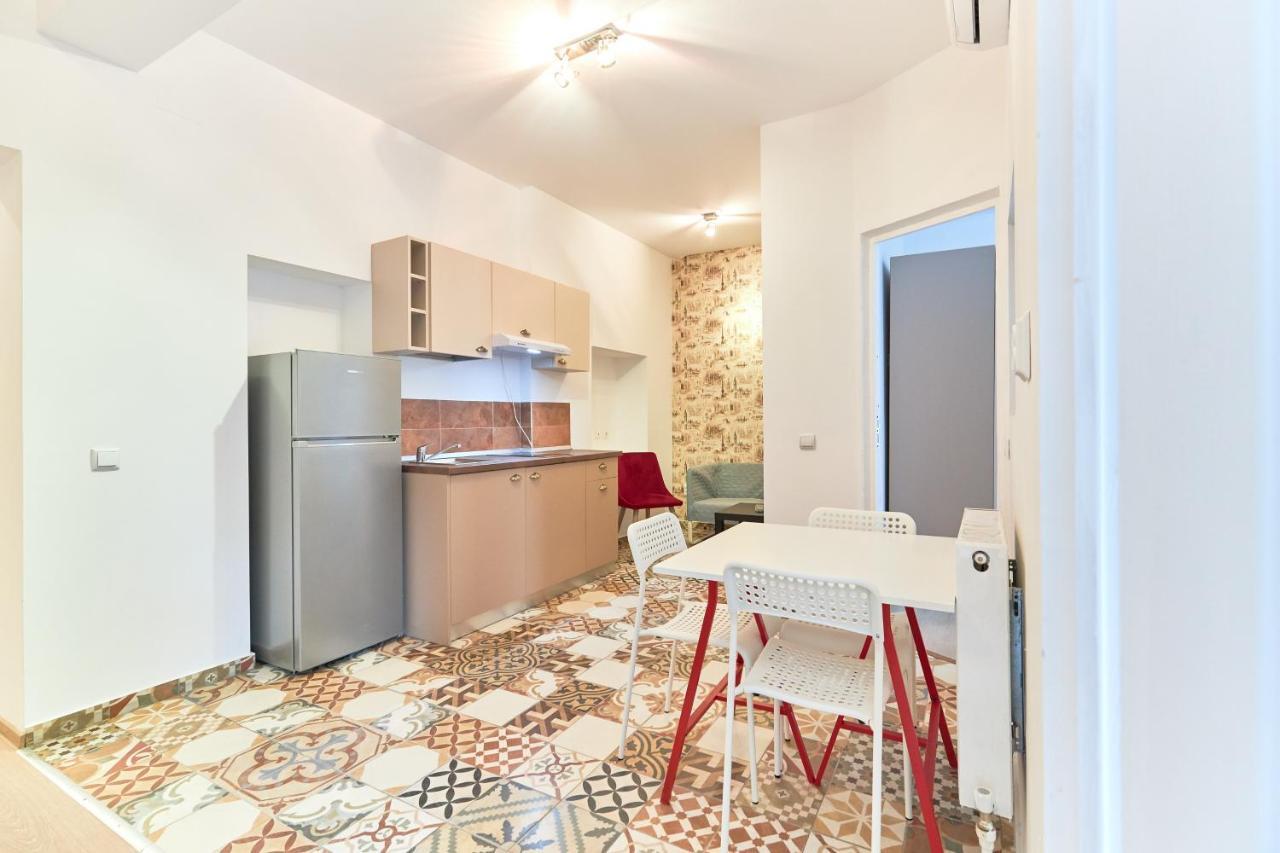 Stanford Aparthotel Gara De Nord บูคาเรสต์ ภายนอก รูปภาพ