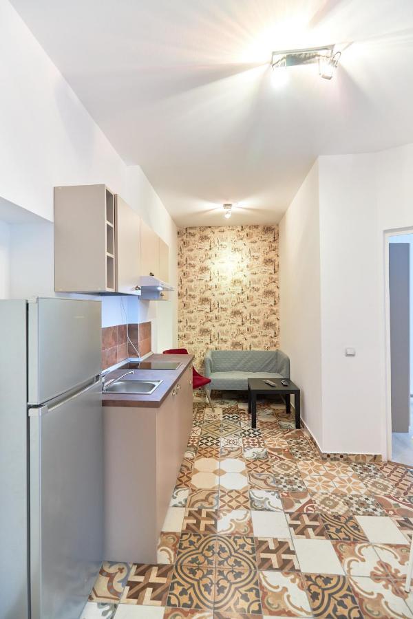 Stanford Aparthotel Gara De Nord บูคาเรสต์ ภายนอก รูปภาพ