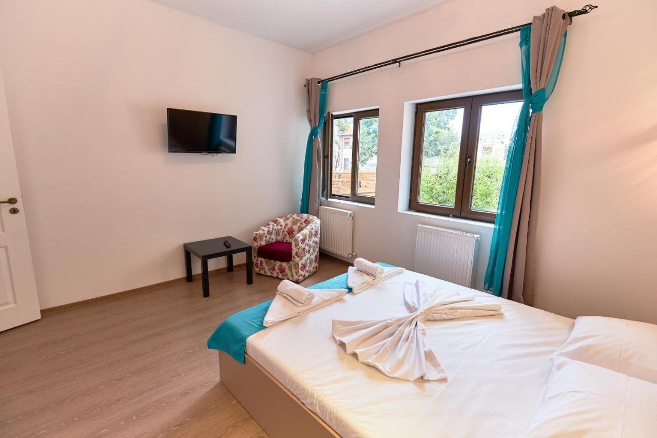 Stanford Aparthotel Gara De Nord บูคาเรสต์ ภายนอก รูปภาพ